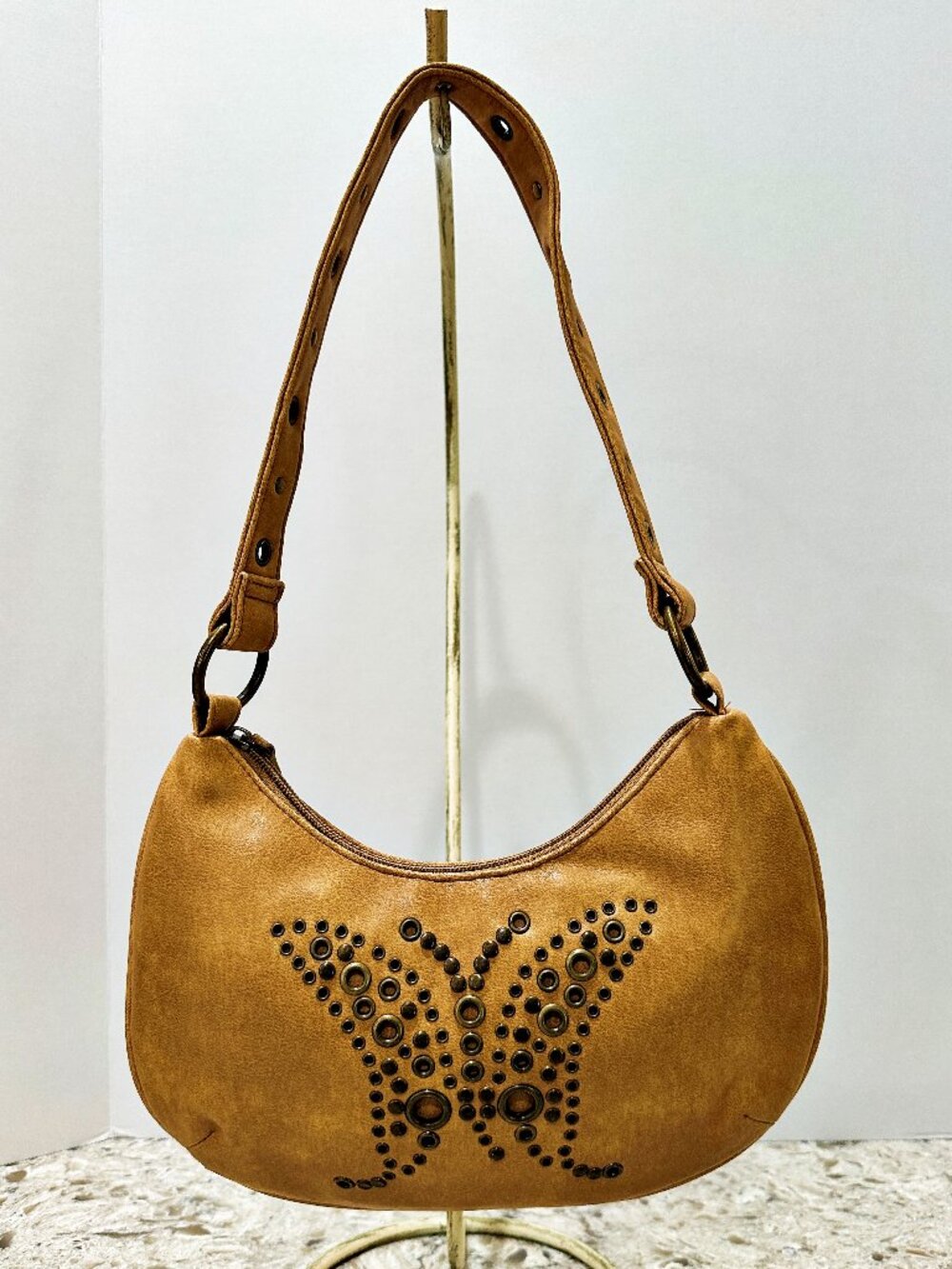 Y2K Butterfly Hobo Shoulder Bag Tan Faux Leather Studded Grommet BOHO Purse